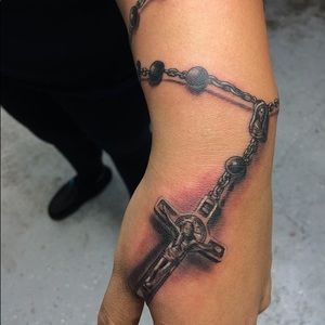 Meet your Posher, Adrian